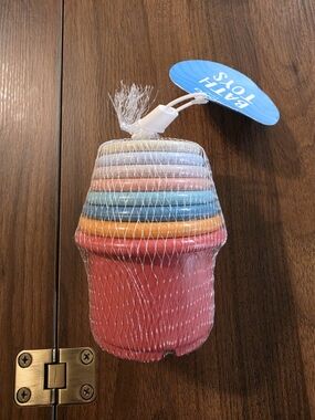 SoHa NWT Stackable Bath Toy Cups - Multicolor